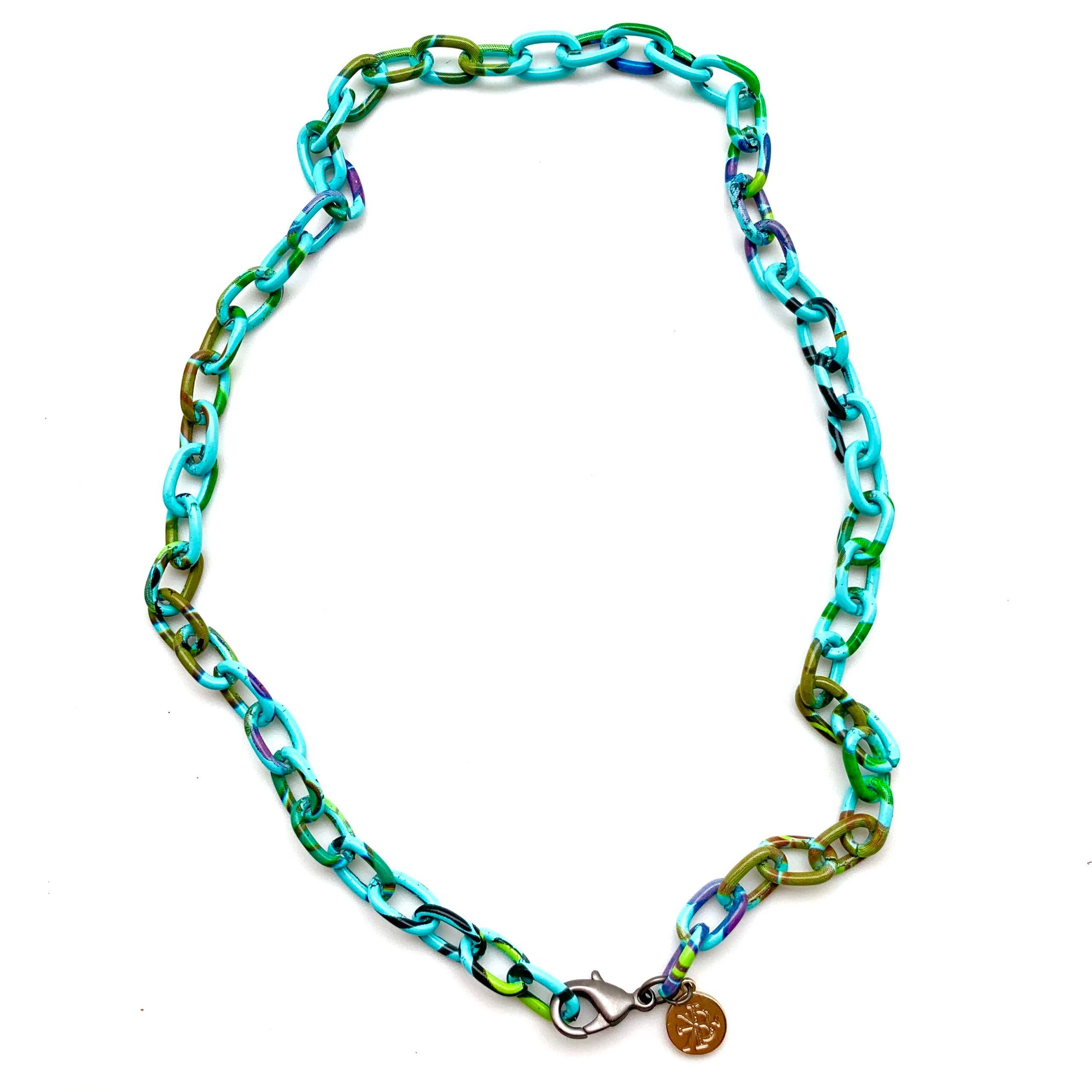 Karli Buxton - Wholesale Link & Chain Necklace - Acrylic Chain3