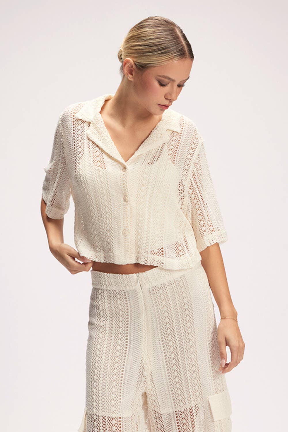 CRÈME Haut court en crochet chic et tendance pour l'été - TI6274FO en vente sur Faire10