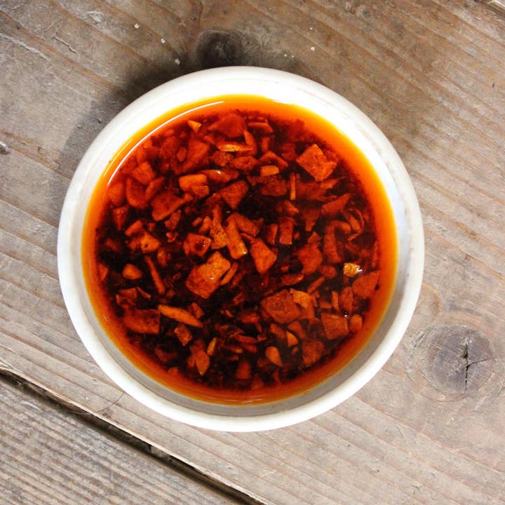 The Wasabi Company – wholesale Chili paste – Momoya Taberu Mild La-Yu Chilli Oil2