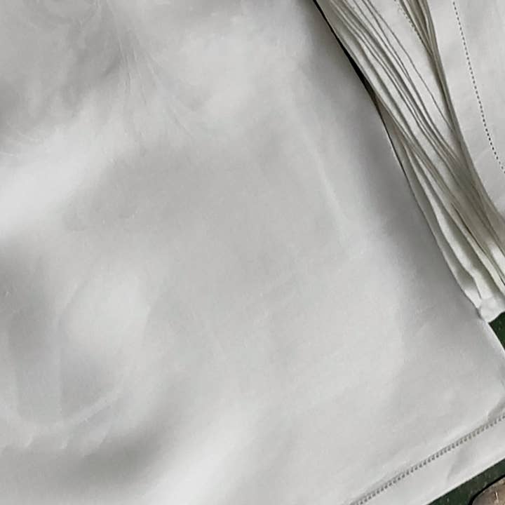 Heyfoo - Wholesale Tablecloth - White Flanders Cotton Tablecloth with 10 Napkins4