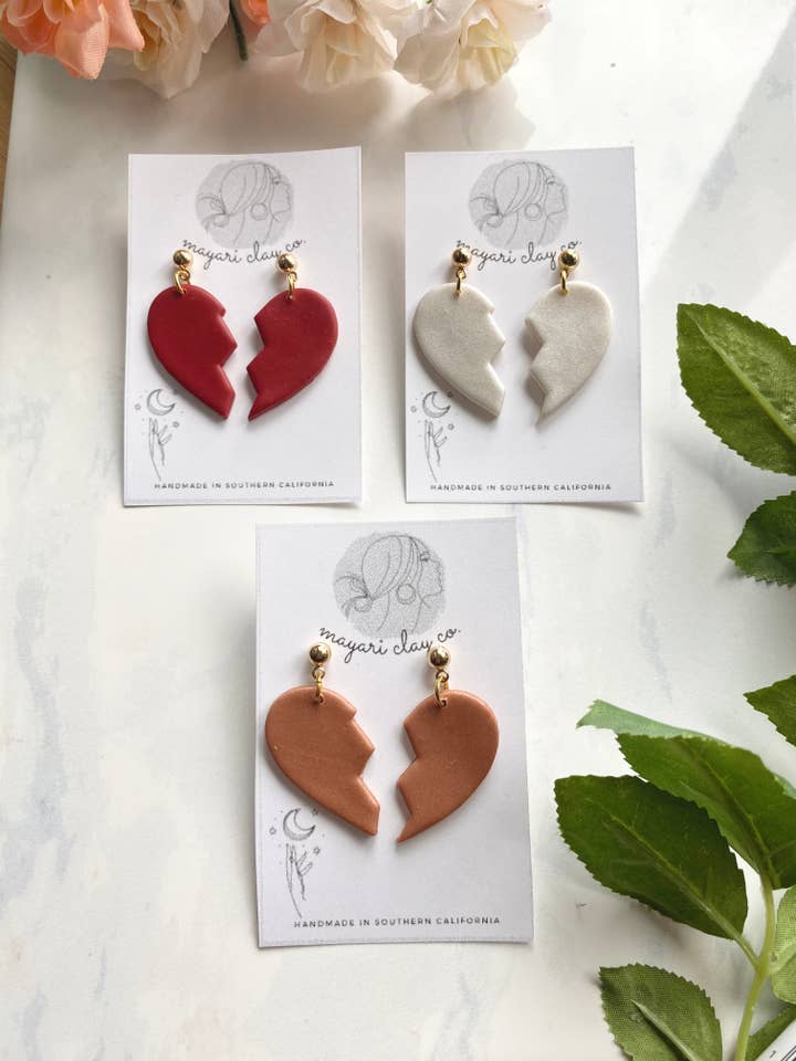 Fille Heartbreak pour la vente par Mayari Clay Co.