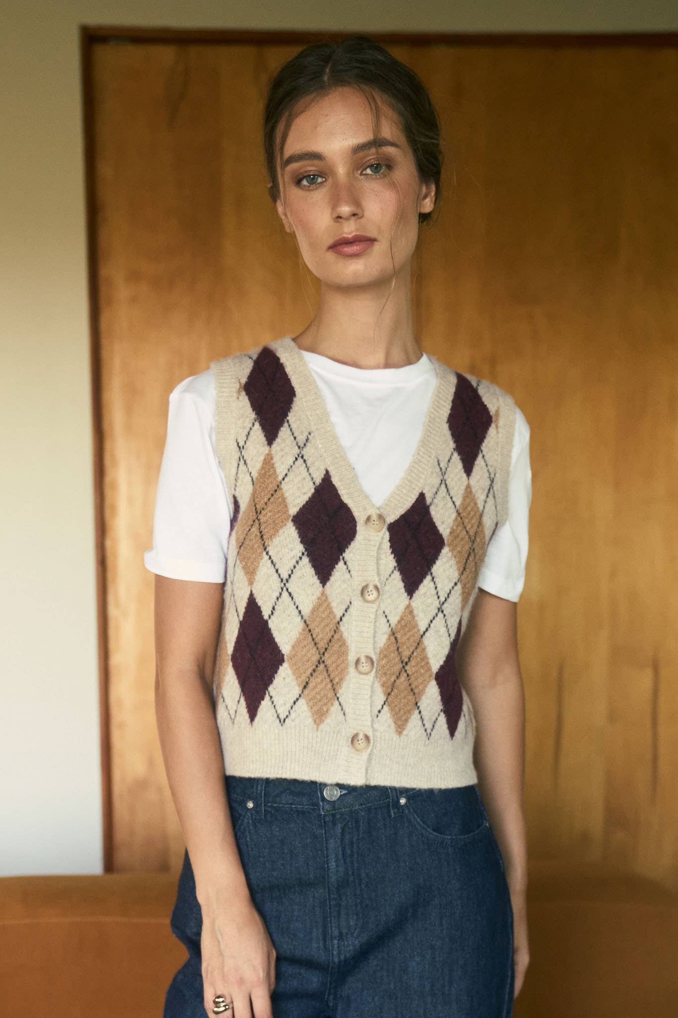 The Workshop Studio - Wholesale Outerwear Vest - Women's - ARGYLE PATTERN BUTTON DOWN KNIT CARDIGAN VEST11