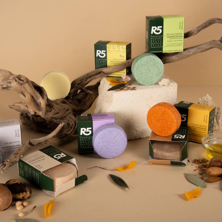 R5 - Wholesale Shampoo Puck/Solid Shampoo - R5 Moisturizing Solid Shampoo - Shampoo Bar - Made in Italy6
