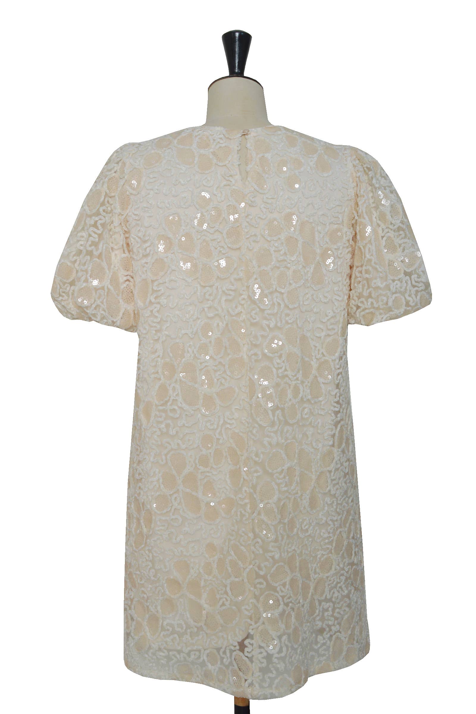ELLI WHITE – wholesale Dress – Women's – Embossed pattern dress with sequins1