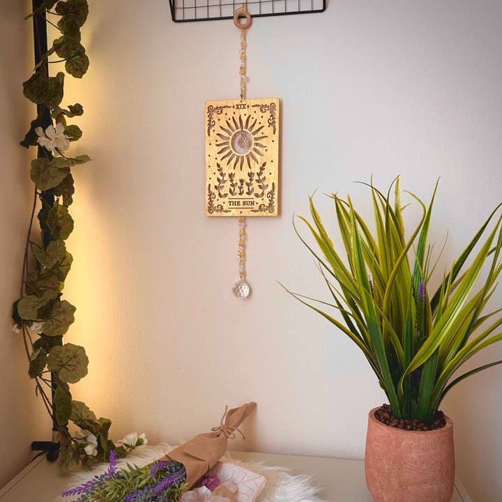 LilAryenne | Jewelry & Suncatchers – Engroshandel Solfanger – Træ Tarot Solfanger - Solkort Gave7