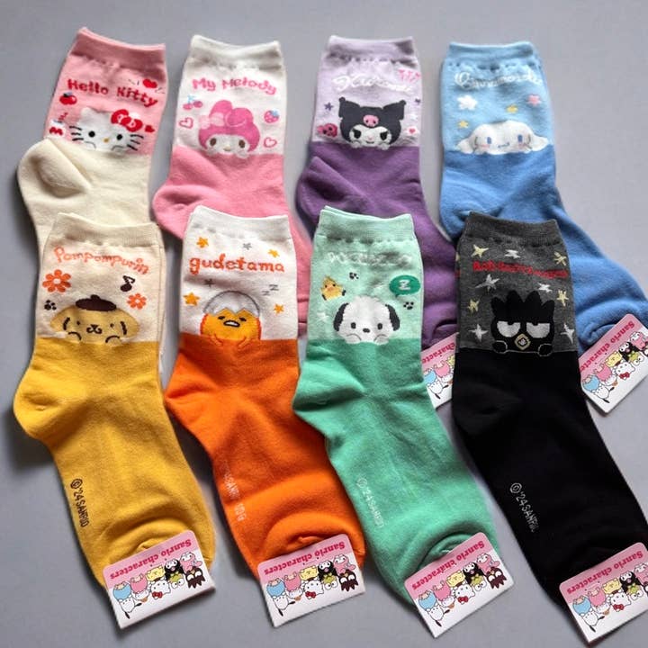 Sanrio Character Happy Cotton Crew Ankle Socks for wholesale by K-Wonderland