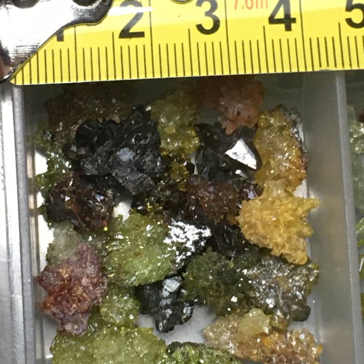 Zincite Cluster and other Purchase Wholesale crystals and gems canada. Free Returns & Net 60 Terms on Faire trending on Faire.
