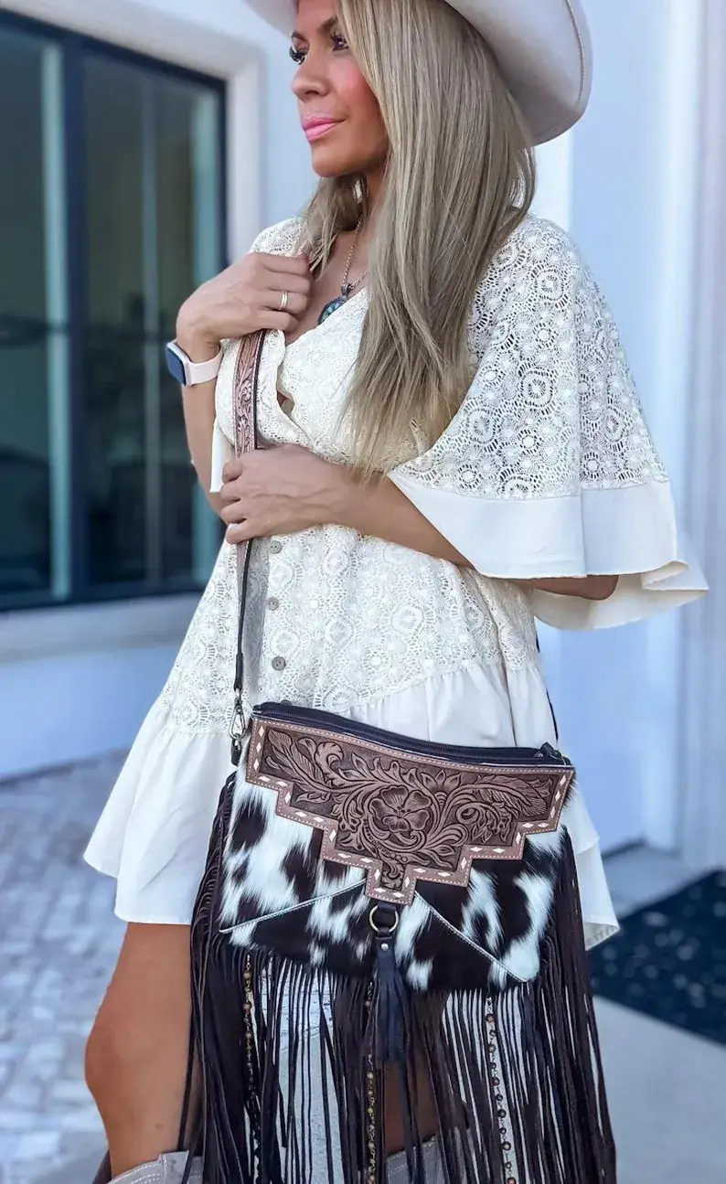 Boho Ranch Shop - Wholesale Crossbody Bag - Women's - DIXIE CROSSBODY cowhide Western Tooled Leather fringe purse10