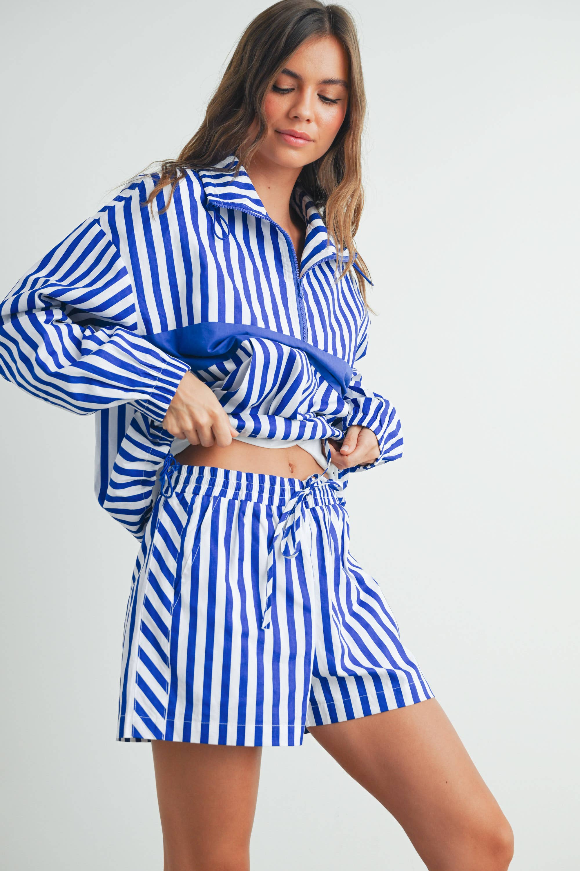 BUTTERMELON - Wholesale Sweatshirt - Women's - Drawstring Turtleneck Jacket - BMT75335