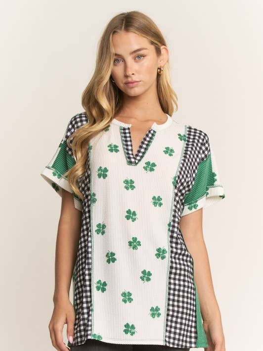 ET8073-12 TOP WITH CLOVER PRINT for wholesale by HEIMISH