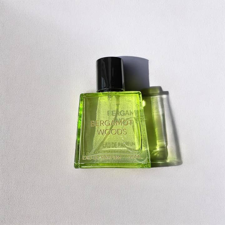 Moon Works - Wholesale Perfume/Eau de Toilette - Bergamot Woods Full Size Luxury Perfume Spray 1oz Unisex