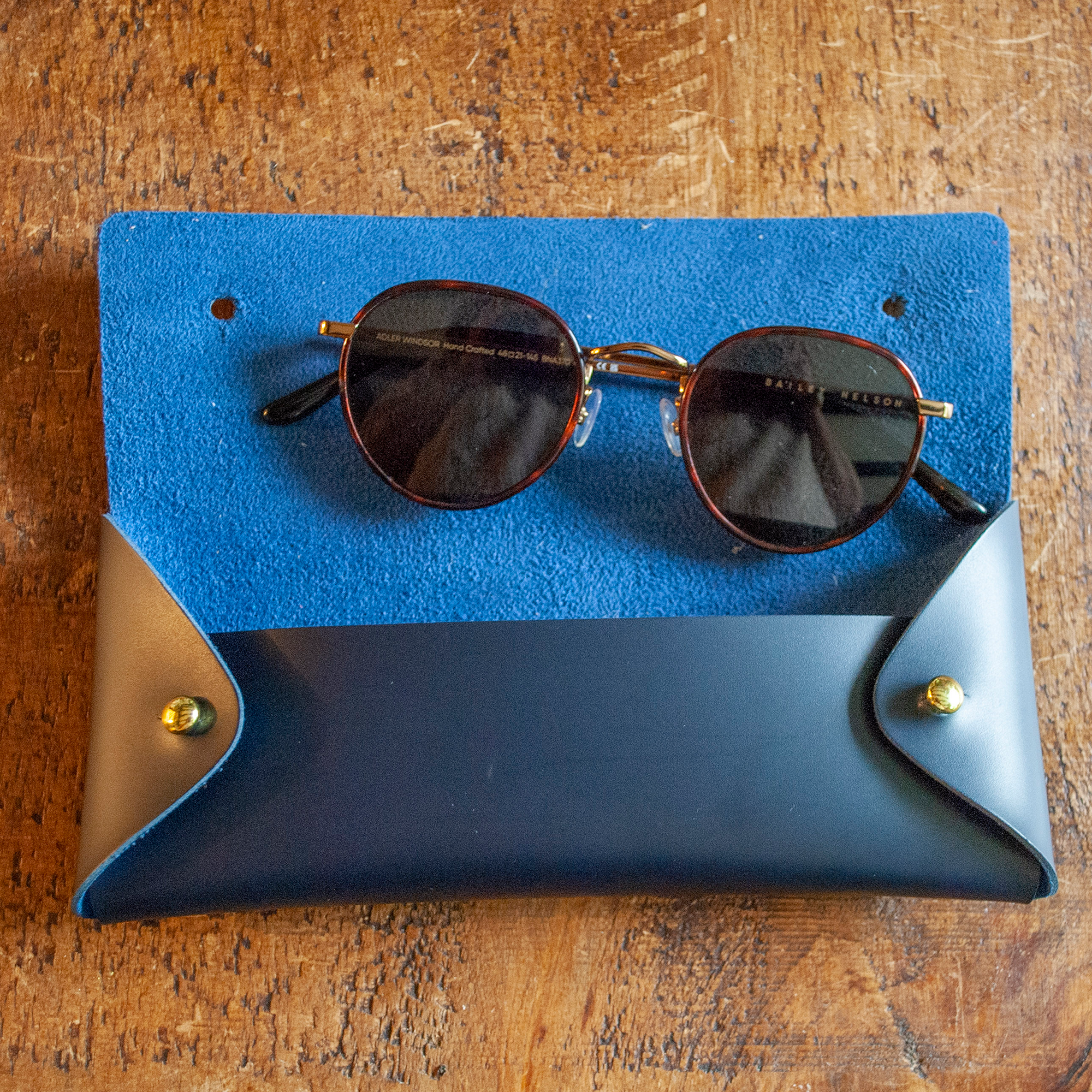 Chasing Threads - Wholesale DIY Craft Kit - Stitch Glasses / Pencil Case - Navy DIY cross stitch kit4