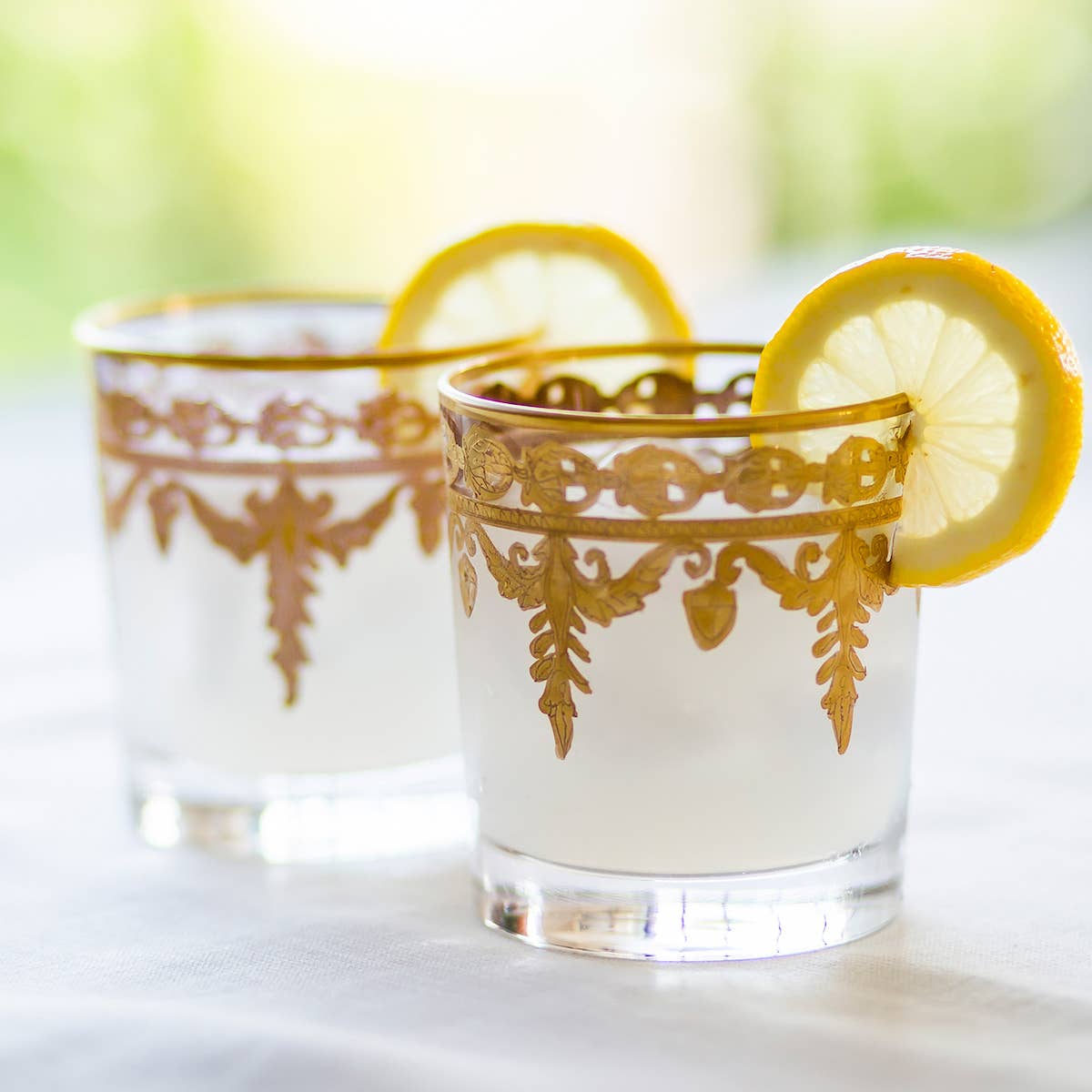 Arte Italica & Crown Linen Designs – wholesale Cocktail/liquor glass – Vetro Gold Double Old Fashioned Glass4