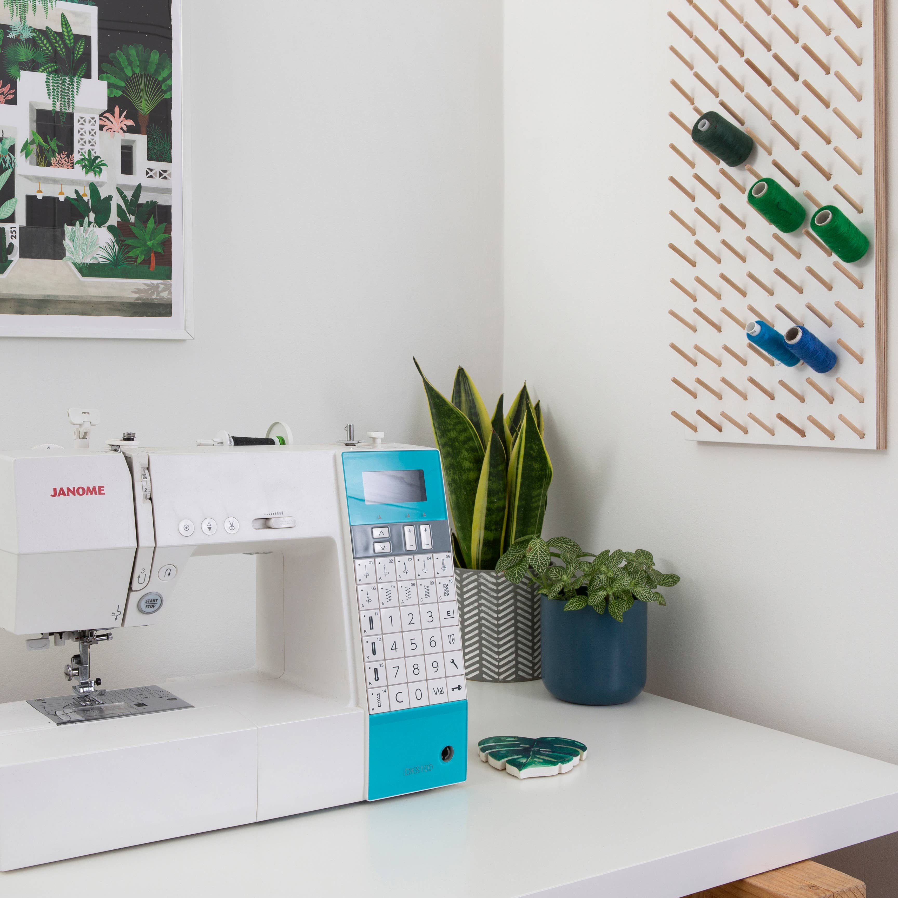 Thread Pegs – Engroshandel Væghylde – Trådorganisator til bomuldstråd med ophæng og opslagstavle1