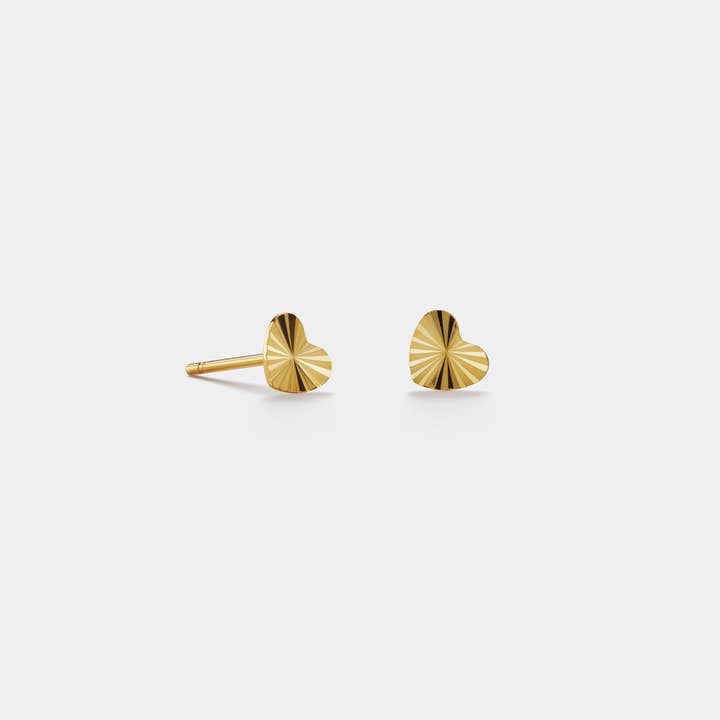 Läckra små små hjärt-örhängen i 925 Sterling Silver för wholesale av Perimade & Co. LLC