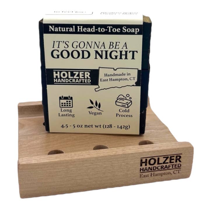 Coffret Cadeau Savon + Porte-Savon - Savon Artisanal IT'S GONNA BE A GOOD NIGHT + Porte-Savon en Bois Massif Fait Main | Procédé à Froid Naturel, Végan, 4,5 oz | Savon Parfumé Rose Noire + Prune + Vanille pour la vente par Holzer Handcrafted ®