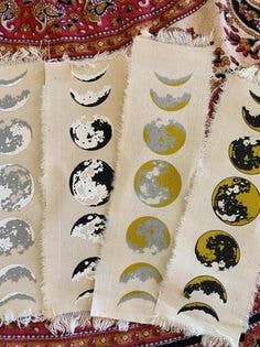 Mini Moon boekenlegger voor wholesale door Divine Lotus LLC