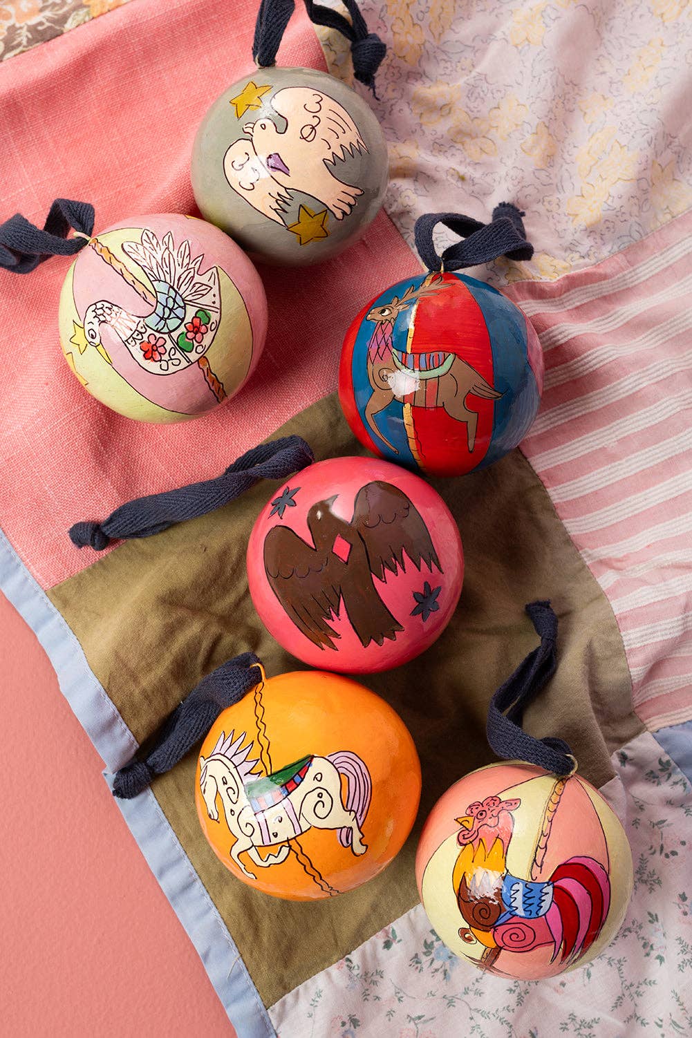 Ian Snow Ltd - Wholesale Ornament - De Duifgrijze Kerstbal2