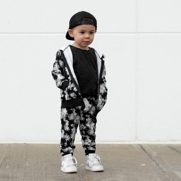 millie + roo LLC - Wholesale Lounge Sweatpants/Joggers - Kids - JOGGERS- Black Tie Dye Bamboo French Terry4