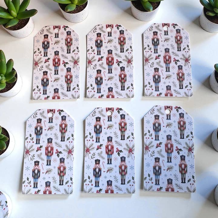 12 X Etichette Regalo Schiaccianoci, Confezione Regalo, Etichette per Bagagli, Creazione di Biglietti per la vendita all'ingrosso da parte di simply creative