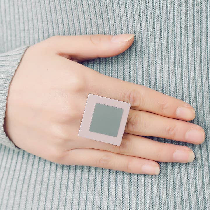 BELLE MISS – wholesale Cocktail/statement ring – 1802004-Rubber ring1