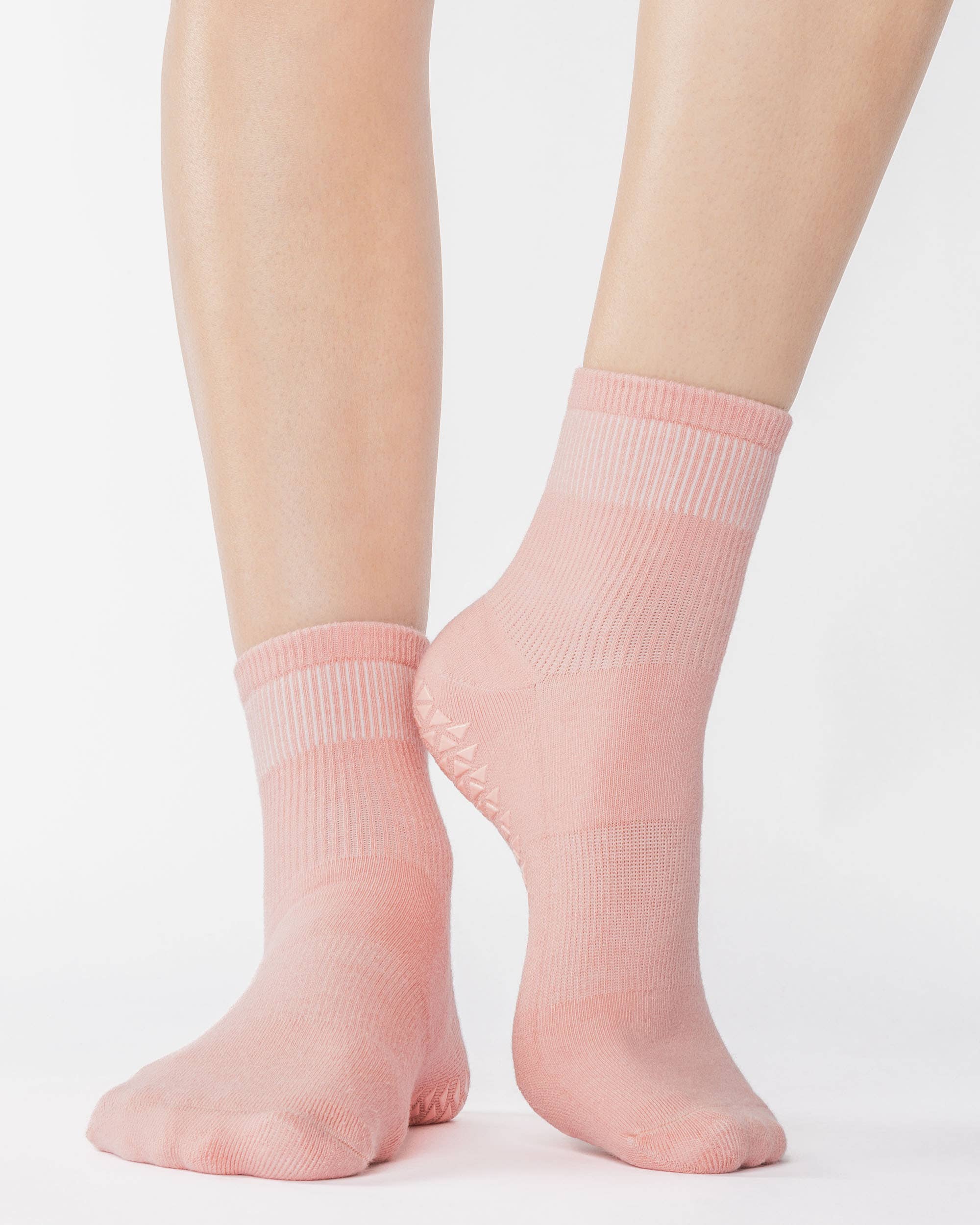 Pointe Studio - Wholesale Socks - Women's - Women's Union Ankle Grip Sock– No Slip Cotton Blend for Pilates & Barre2