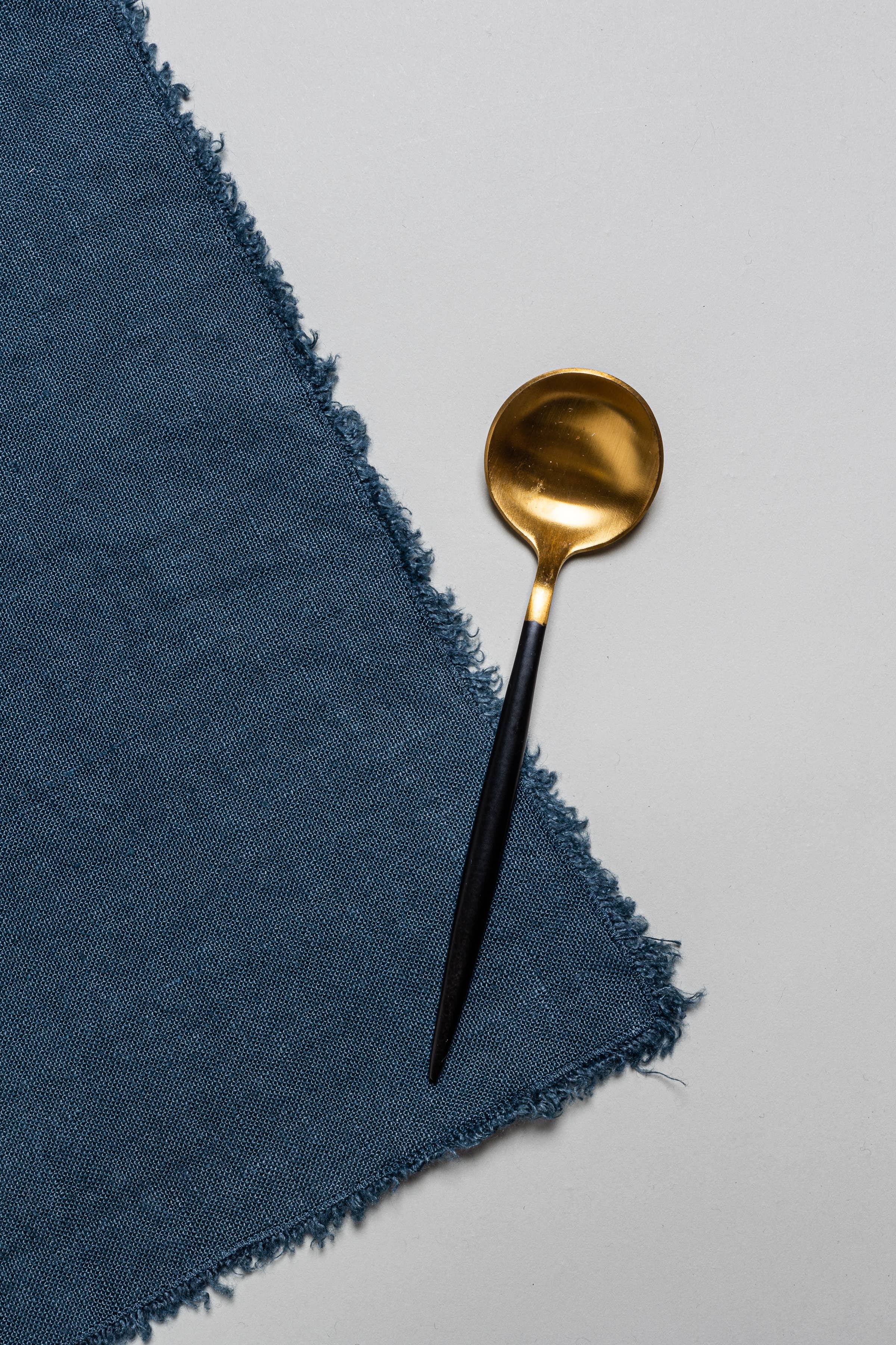 FEELUM homelinen by David Home srl - Wholesale Dinner & Cloth Napkin - OASI American placemat, made in Italy.2