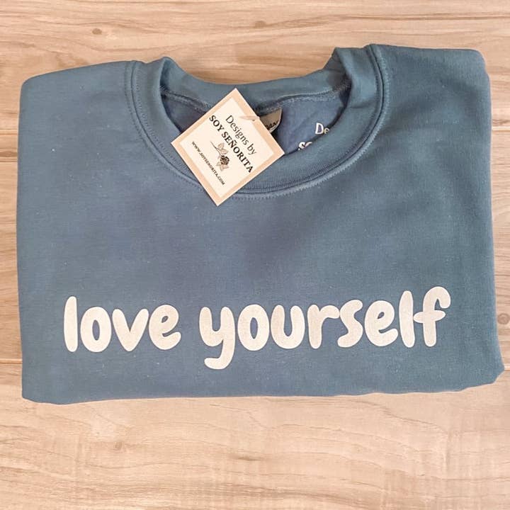 Sudadera Love Yourself - Azul índigo para venta al por mayor de Soy Senorita