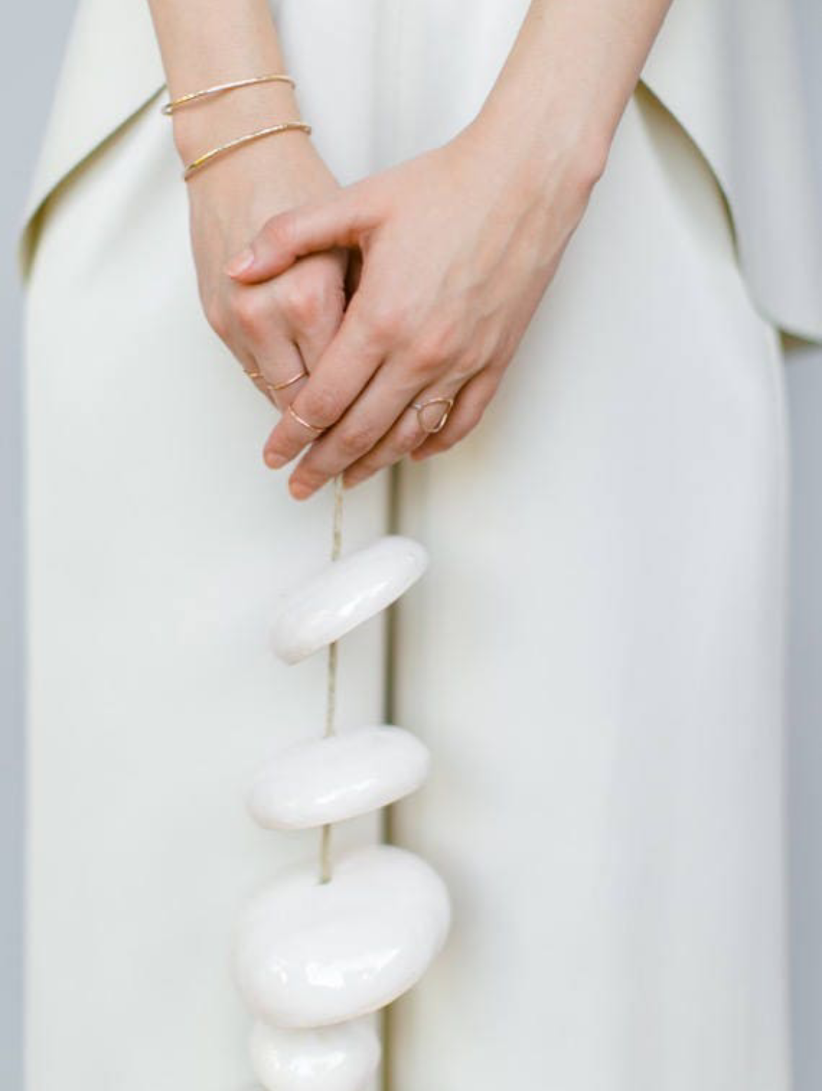 Mudpuppy Ceramic Studio - Wholesale Wind Chime - Moon Chimes Half Stack Gloss White3