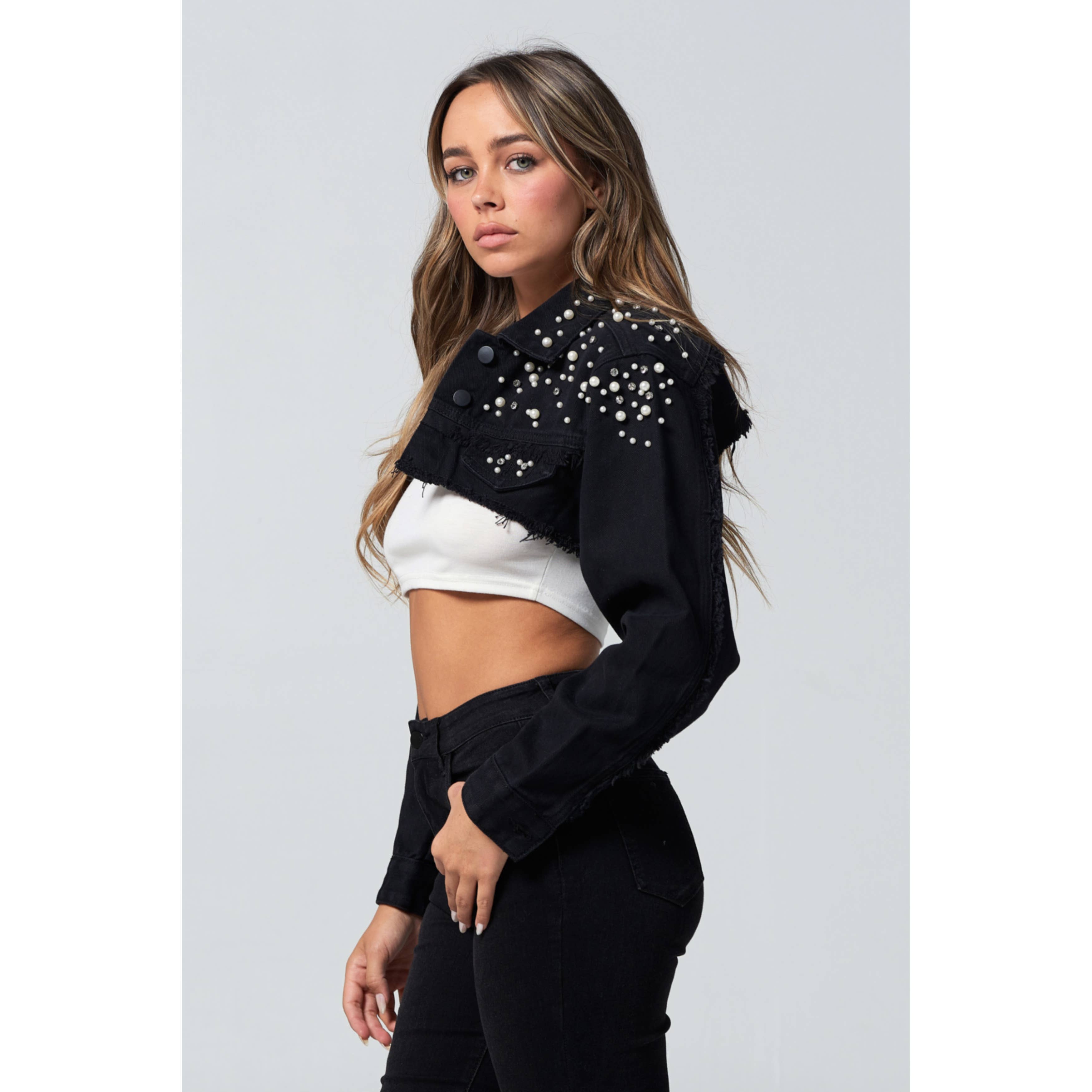 Blue Turtle - Wholesale Denim Jacket - Women's - Diamond Pearl and Rhinestone Super Crop Denim Jacket Light JK22078