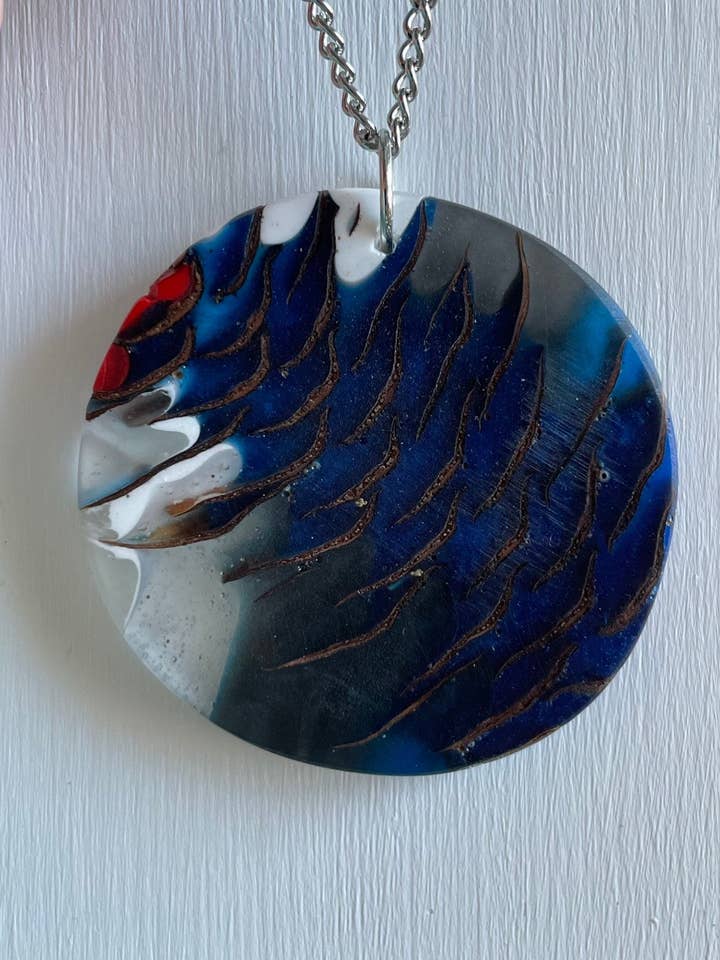 Pendentif cône de pin pour la vente par Mills5 Designs
