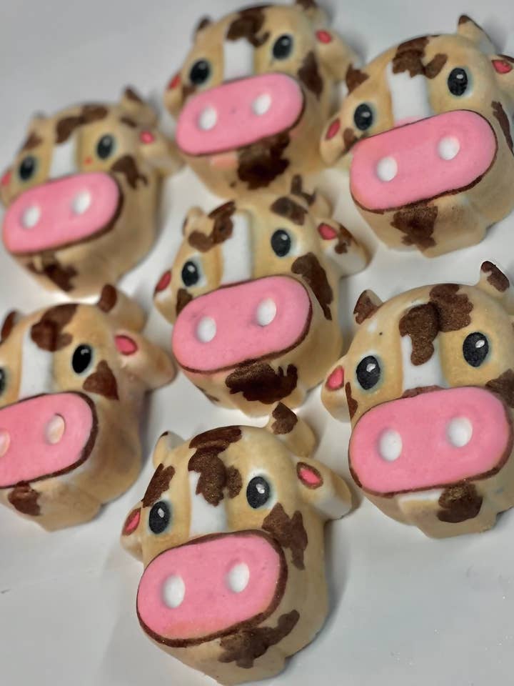 Highland Cow Bath Bomb for wholesale by Bombshell Beauty bath cosmetics