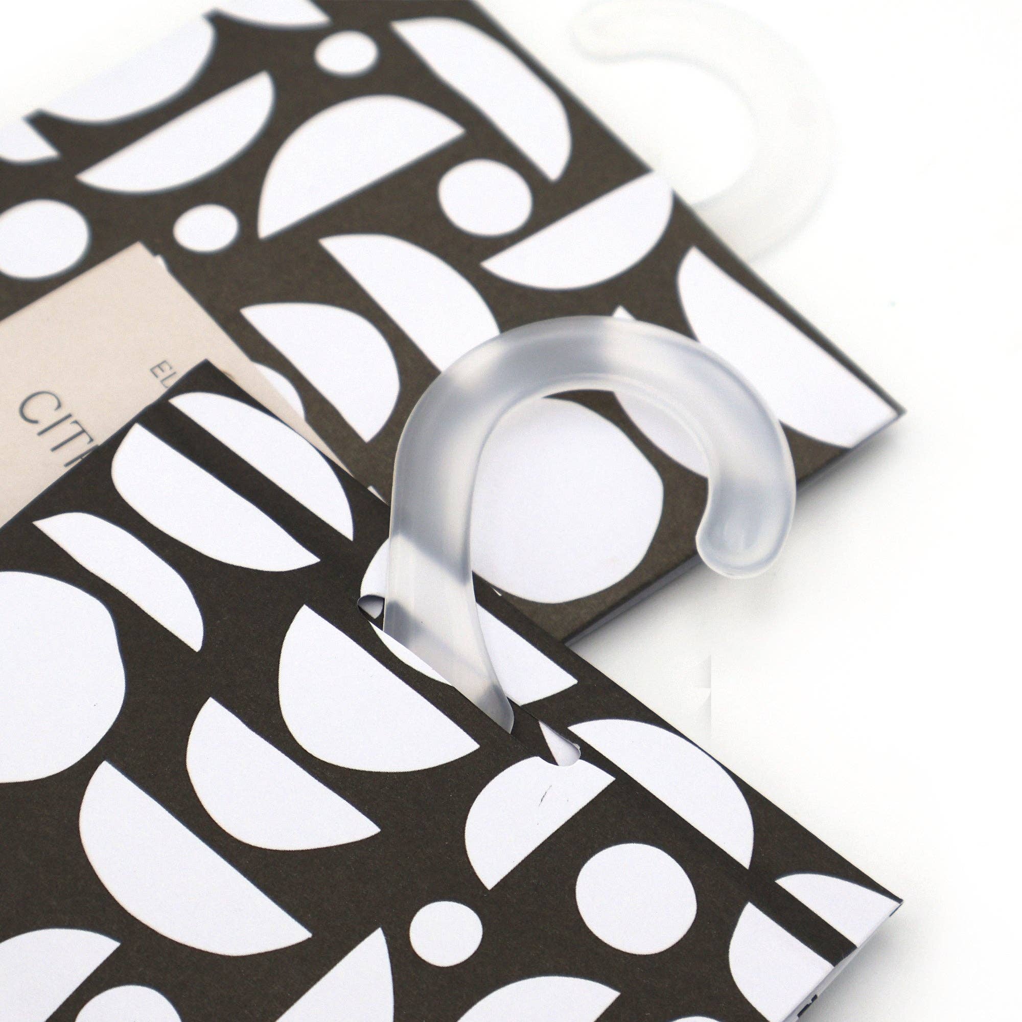 Robert Frederick Ltd – wholesale Sachet – Elysian Scented Hanging Sachet - Set of 4 Citrus - Geometric Design4