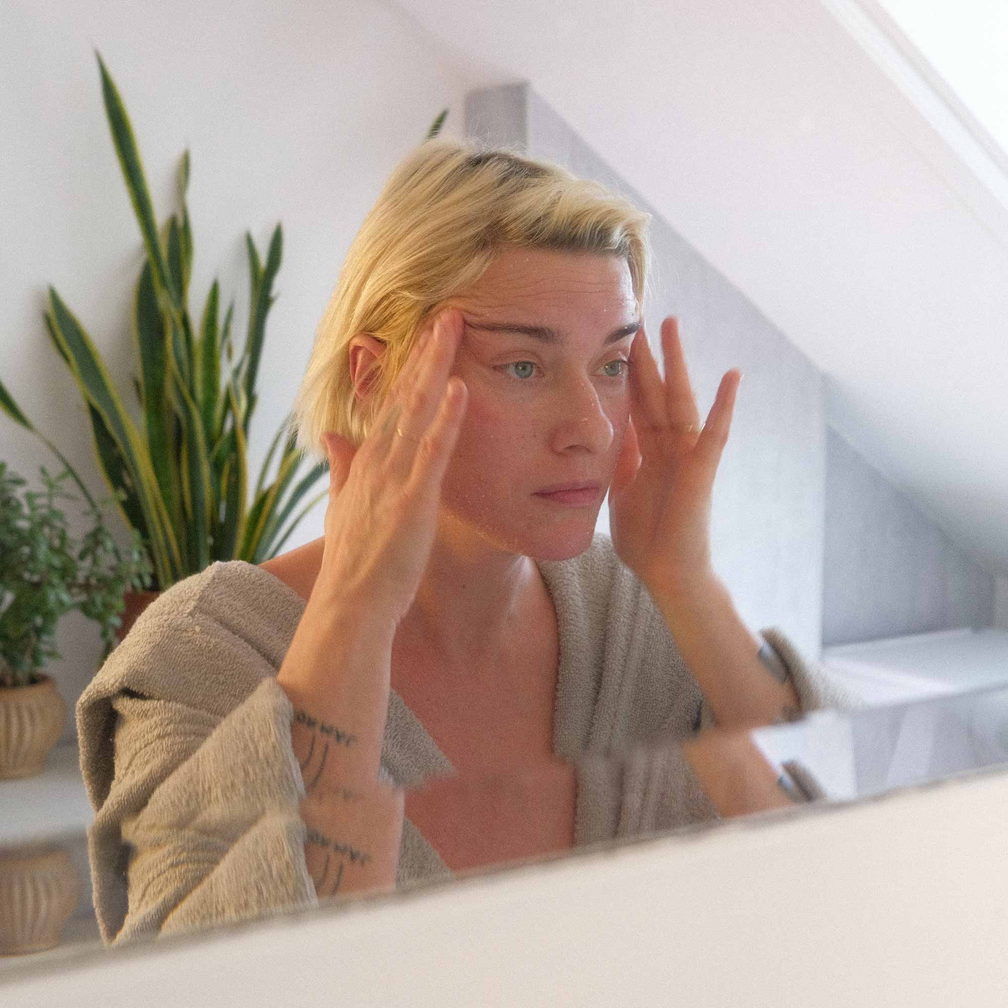 NICAMA - Wholesale Body Scrub/Exfoliant - NICAMA - Body Scrub with Sugar-Apple - Upcycling-Scrub6