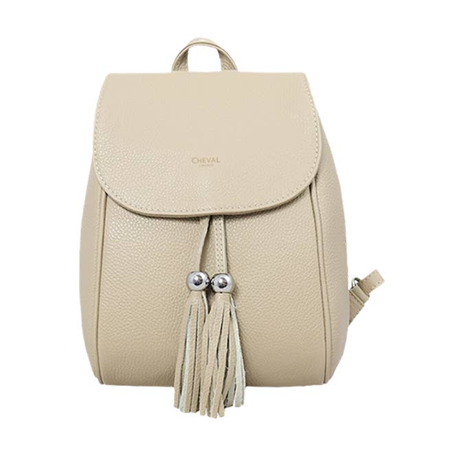 Zaino Cheval Firenze Bellatrix e ulteriori Risultati per zaini comix all'ingrosso. Resi gratuiti e termini di pagamento a 60 giorni su Faire in tendenza su Faire.