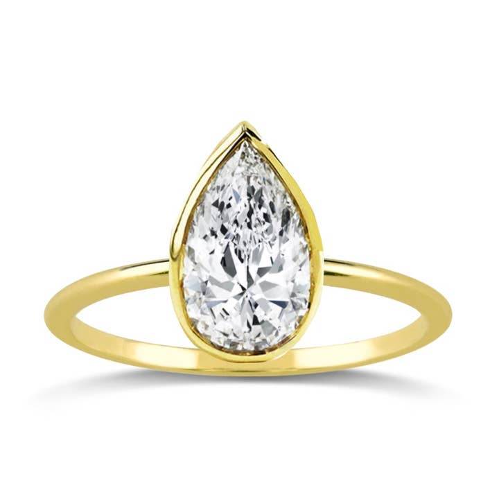 Pæreformet diamant solitaire i fatning for engroshandel hos Meira T