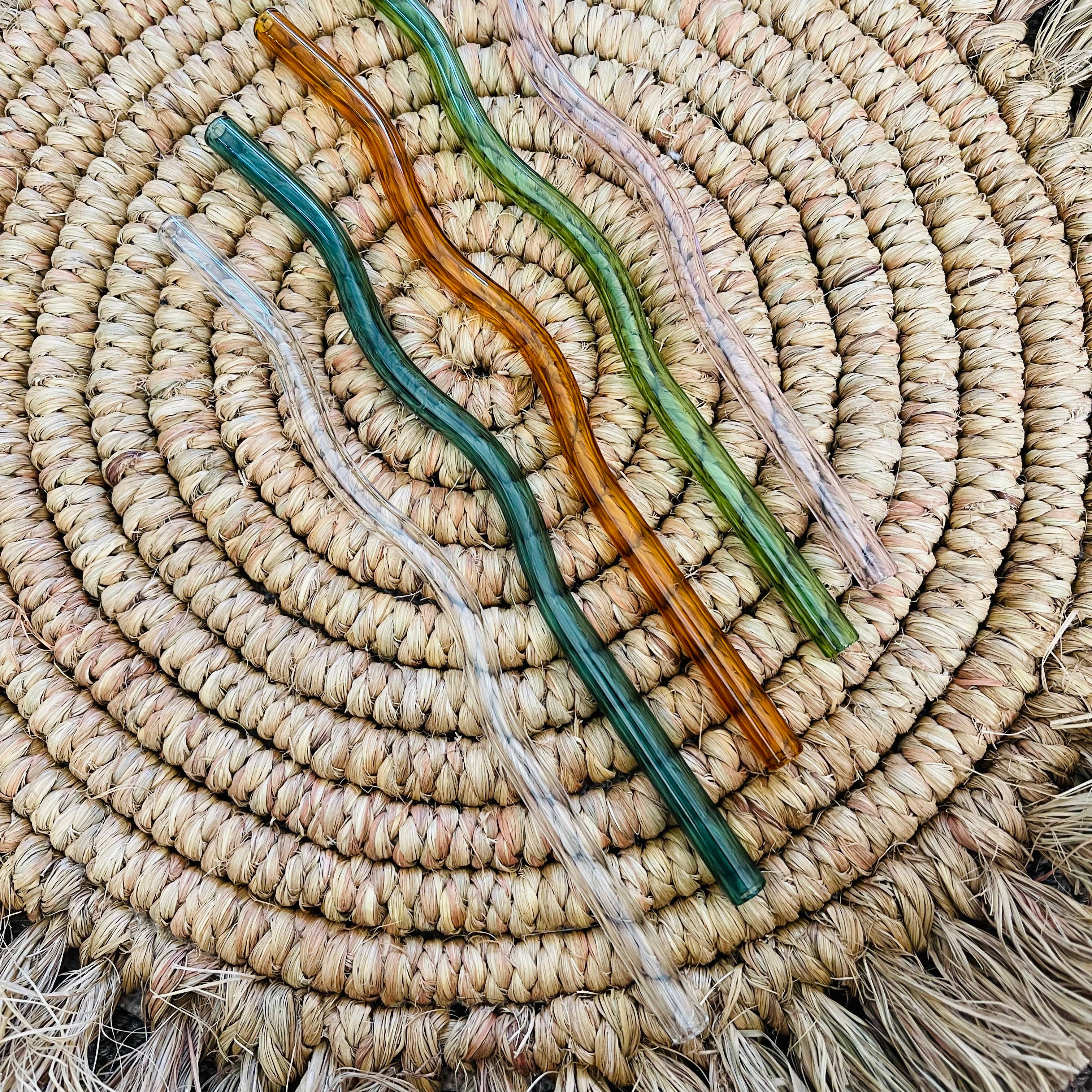 KuriArt Designs – wholesale Drinking straw – Wavy Reusable Glass Straws5