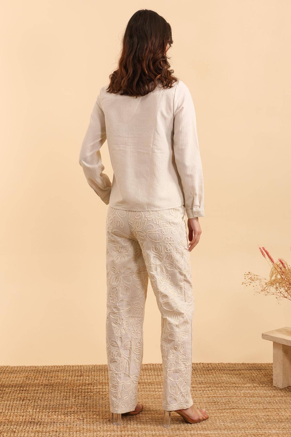 MOOYA - Vendita all'ingrosso Camicia button down - Donna - Camicia a righe maniche lunghe ricami in lino SJ0031