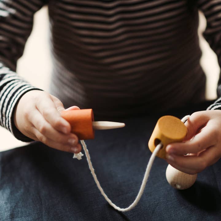 Wooden Story Sp. z o.o. - Wholesale Wood Toy - Kids - Wooden needle - for threading blocks12