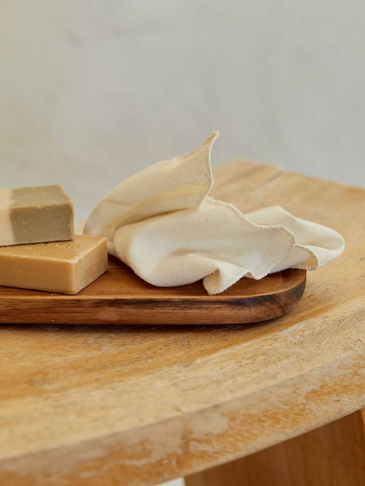 Raw Silk Exfoliating Make-up Removing Cloth (5-Pack) for wholesale by Damiano Collection