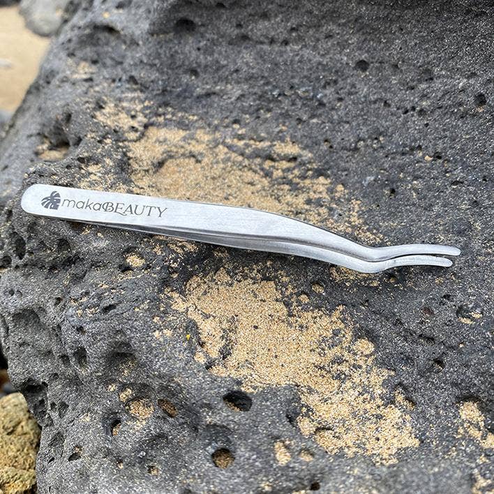 Lash Applicator for wholesale by MakaBeauty Hawaii