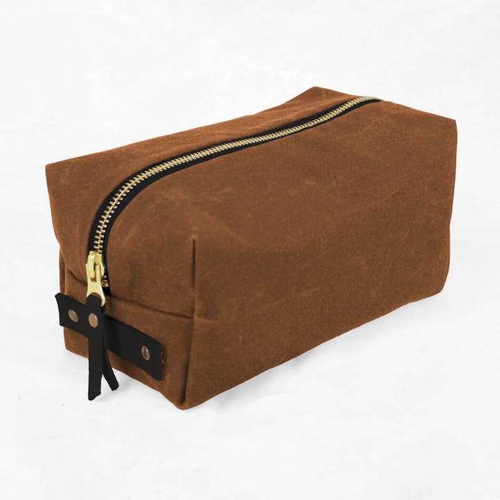 Woodland Dopp Kit - Leather and Hardware for wholesale by Klum House
