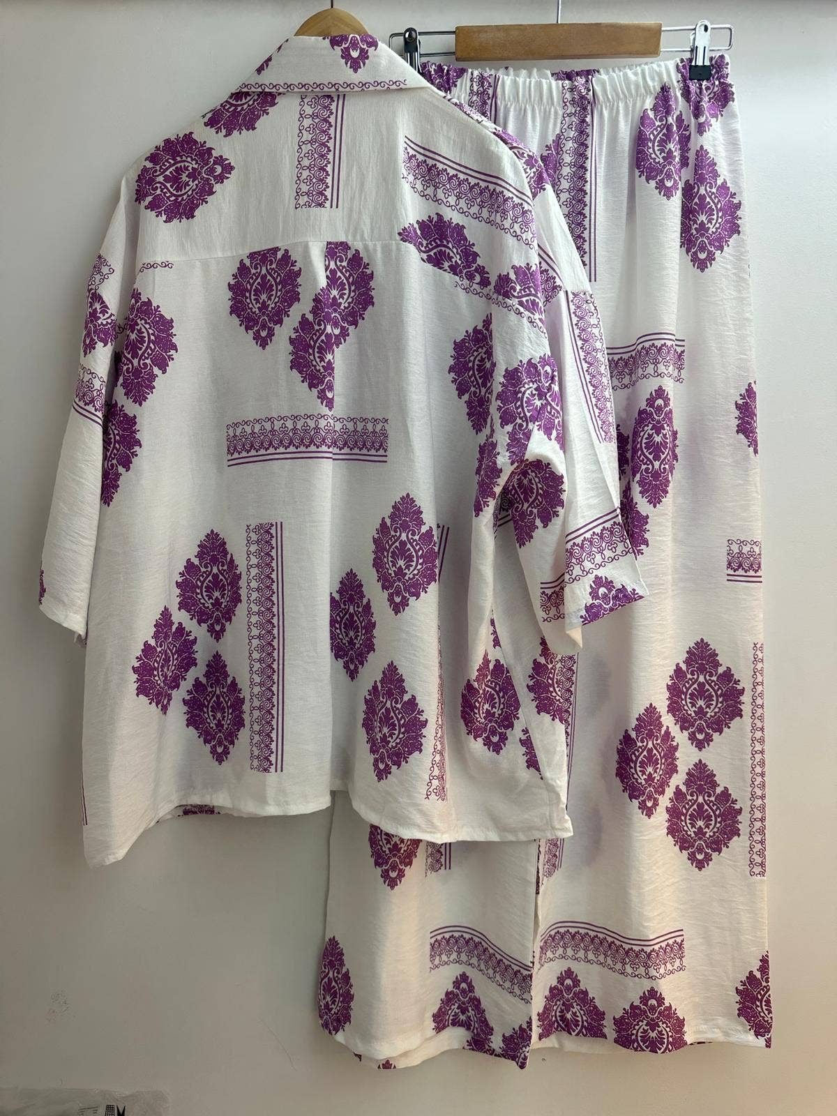 LORIANE - Vente Ensemble haut et pantalon (PAS d'intérieur) - Femme - 10652E ensemble chemise et pantalon taille unique 
7