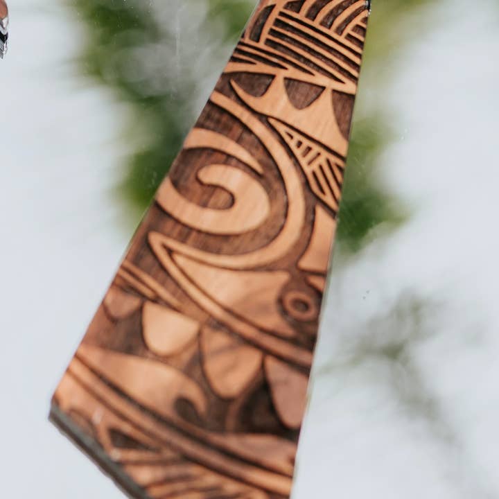 ʻEheu Necklace for wholesale by Island Breeze Designs