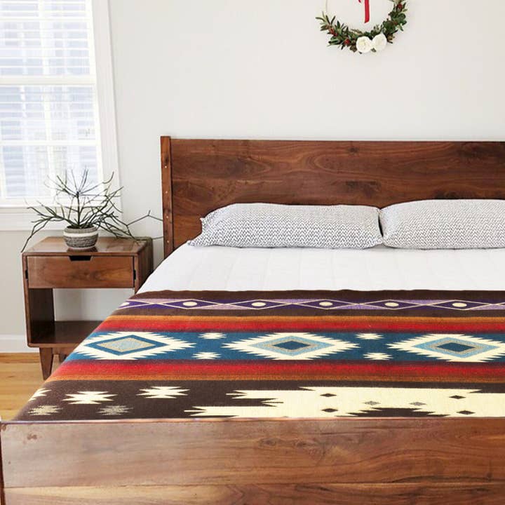 ECUALAMA - Wholesale Throw Blanket - Qhusi - Baby Alpaca Blanket - Extra Large - Aztec Southwest Pattern