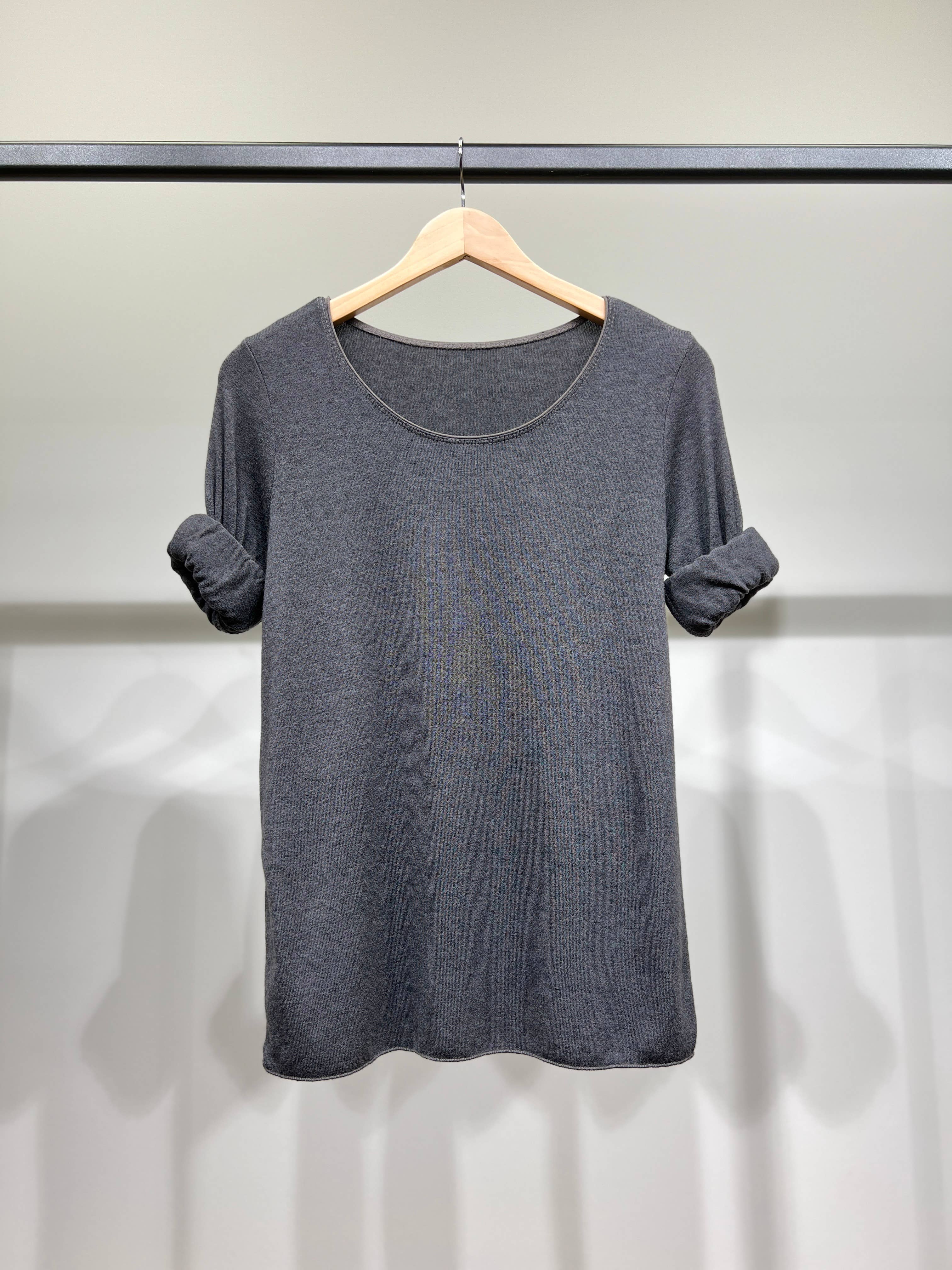 L'Emotion - Wholesale T-Shirt - Women's - Long Sleeve Round Neck T-Shirt 30% Wool 30% Angora8