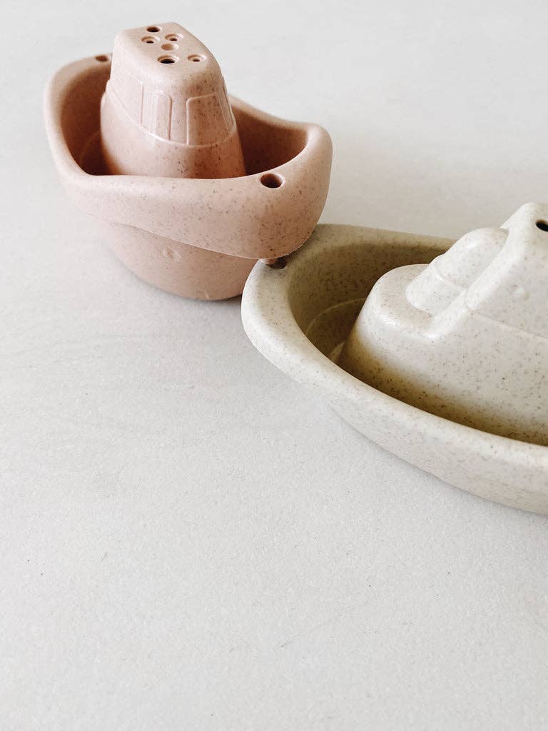 Lion + Lamb the Label - Wholesale Bath Toy - Baby - Wheat Straw Boat Set1