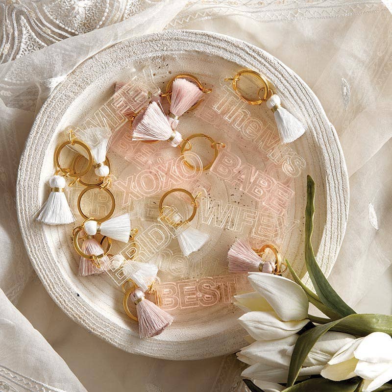 Angle - Wholesale Keychain - Women's - Acrylic Keychain - Bride Clear2