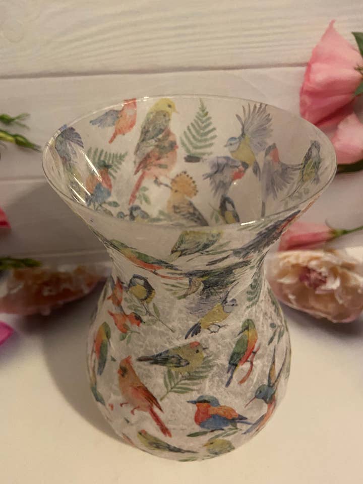 Bird Vase light for wholesale by Cooksons Crafts