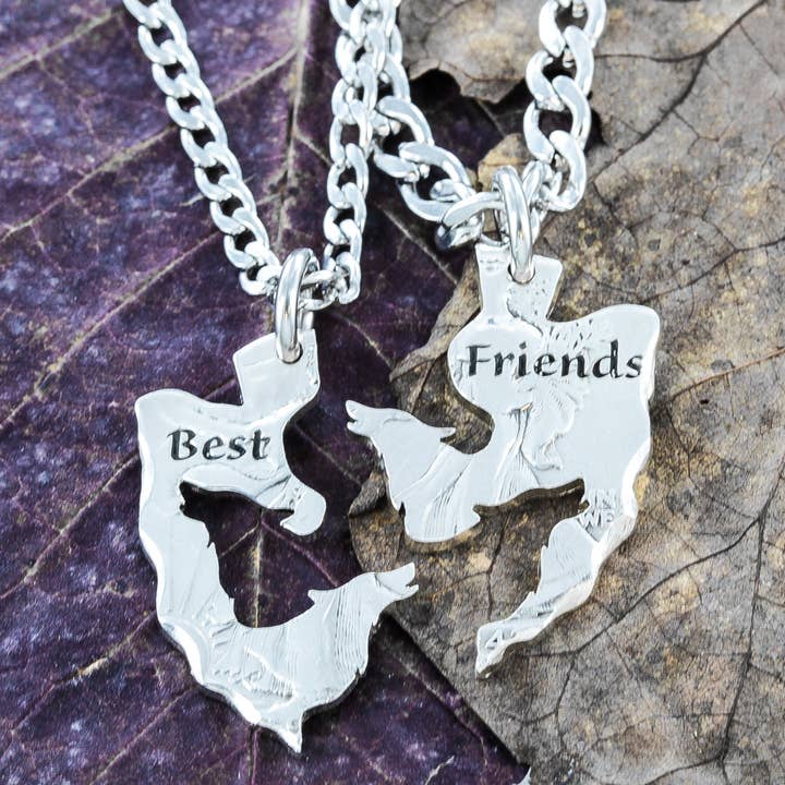 Bedste ven ulvehalskæder på en pilespidsformet mønt for engroshandel hos NameCoins